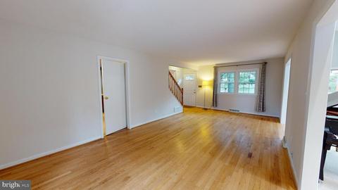 9629 Baltimore Ave, Laurel, MD 20723 photo 4