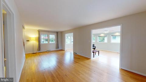 9629 Baltimore Ave, Laurel, MD 20723 photo 12