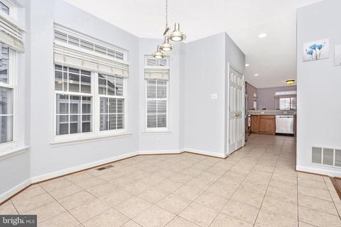 8593 Light Moon Way, Laurel, MD 20723 photo 6