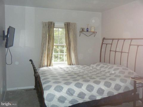 9883 Whiskey Run, Laurel, MD 20723 photo 18