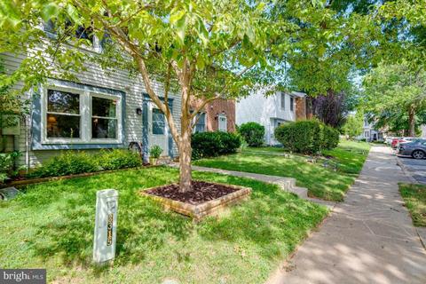 8315 Sperry Ct, Laurel, MD 20723 photo 2