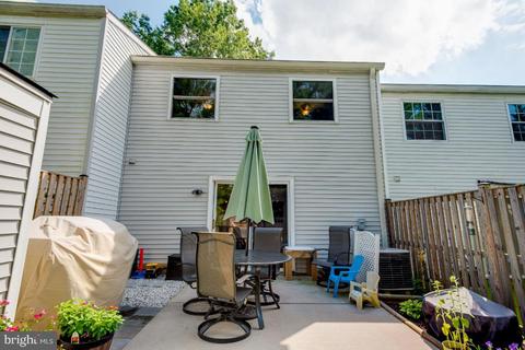 8315 Sperry Ct, Laurel, MD 20723 photo 9