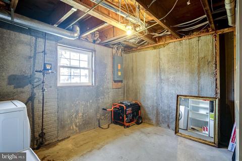 9133 Bryant Ave, Laurel, MD 20723 photo 27