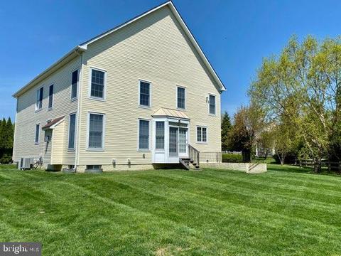 8622 Far Fields Way, Laurel, MD 20723 photo 3