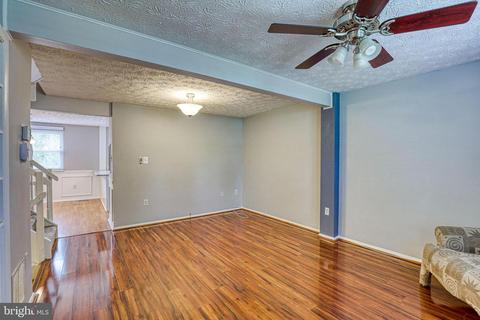 10532 Saddlebrook Ct, Laurel, MD 20723 photo 4