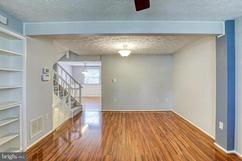 10532 Saddlebrook Ct, Laurel, MD 20723 photo 5