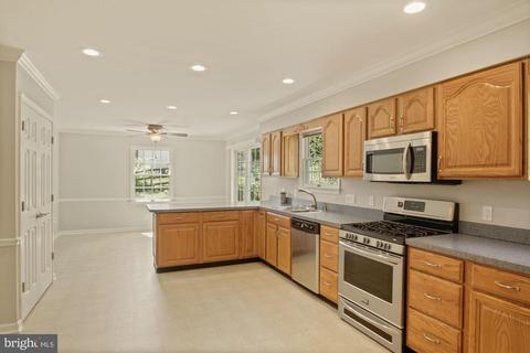 6024 Hanover Rd, Hanover, MD 21076 photo 8