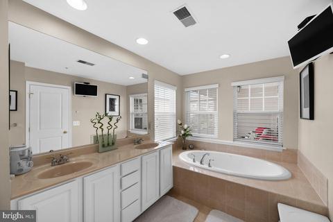8734 Boulder Ridge Rd, Laurel, MD 20723 photo 33