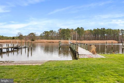 22021 Kelleys Park Rd, Rock Hall, MD 21661