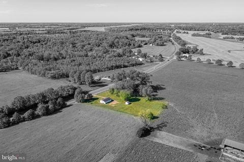 27985 River Rd, Chestertown, MD 21620