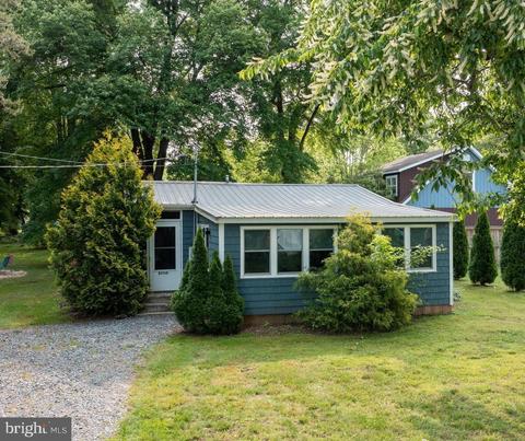 20705 Wilkins Ave, Rock Hall, MD 21661