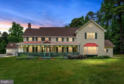 6006 Rock Hall Rd, Rock Hall, MD 21661