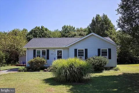 11051 Brindley Dr, Worton, MD 21678