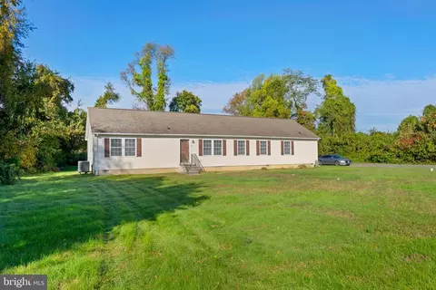 31702 Olivet Cir, Galena, MD 21635