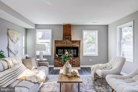 322 Ericsson Ave, Betterton, MD 21610