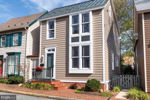 104 Church Aly, Chestertown, MD 21620