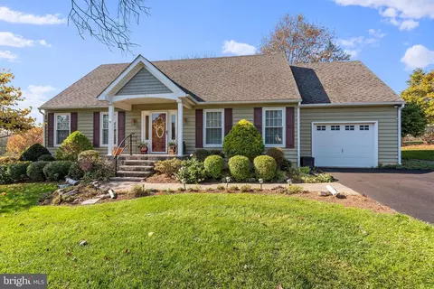 306 Mayfair Dr, Chestertown, MD 21620