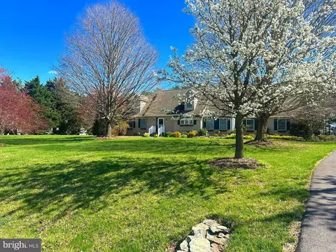 8757 Orchard Dr, Chestertown, MD 21620