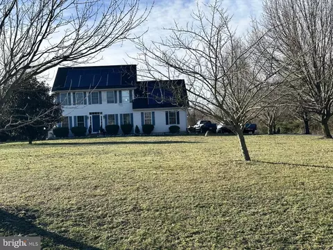 31795 Griffith Dr, Galena, MD 21635