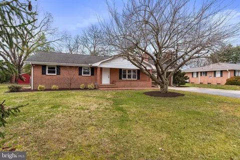 202 Byford Dr, Chestertown, MD 21620