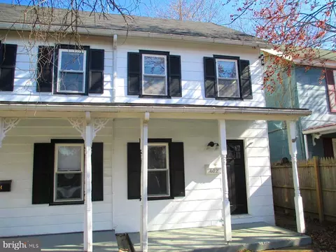 612 High St, Chestertown, MD 21620