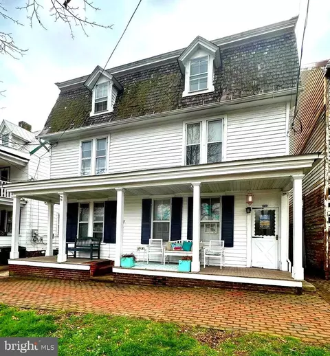 349 351 High St, Chestertown, MD 21620