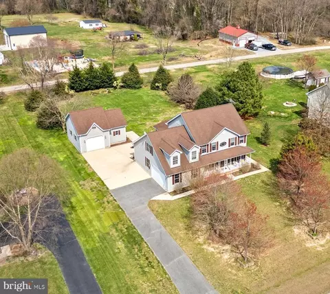 31802 Griffith Dr, Galena, MD 21635