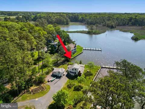 5017 Hillmont Dr, Rock Hall, MD 21661
