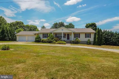 12198 Coopers Ln, Worton, MD 21678