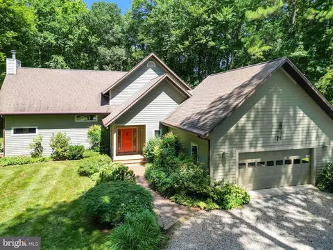 22768 Mckinleyville Rd, Rock Hall, MD 21661