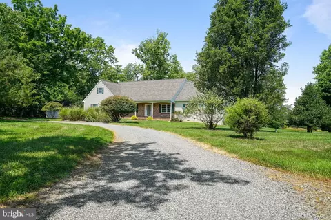 12838 Cliff Dr, Worton, MD 21678