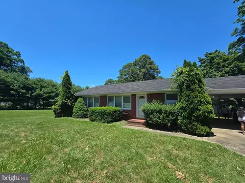 21010 Rock Hall Ave, Rock Hall, MD 21661