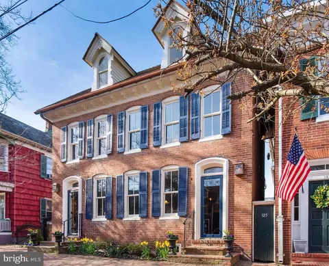 125 High St, Chestertown, MD 21620