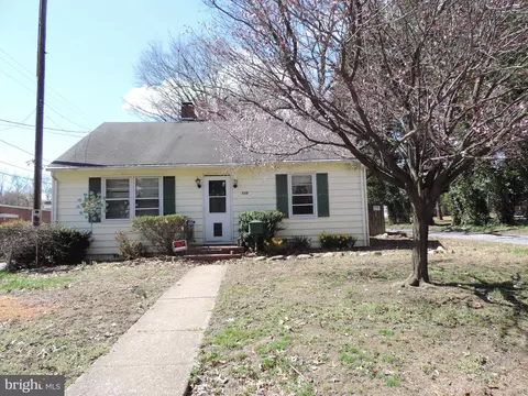 110 Philosophers Ter, Chestertown, MD 21620