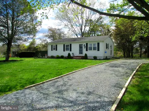 25241 Porters Grove Rd, Worton, MD 21678