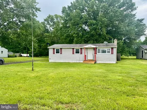 21899 Lovers Ln, Rock Hall, MD 21661