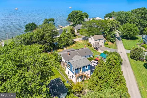 5807 Beach Rd, Rock Hall, MD 21661