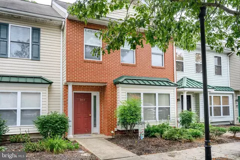 304 Hilltop Ln, Chestertown, MD 21620