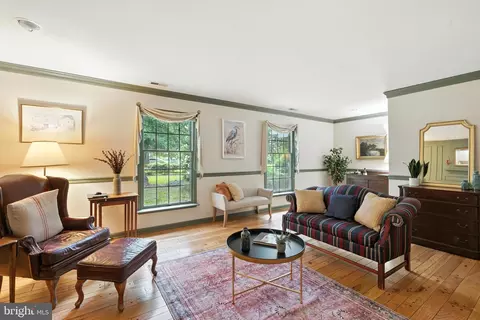 7729 Country Club Ln, Chestertown, MD 21620