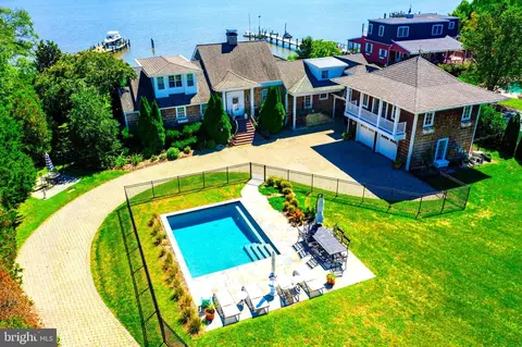 7989 Quaker Neck Rd, Chestertown, MD 21620