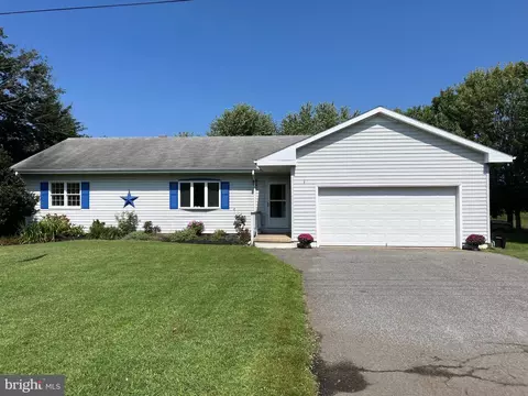 21336 Haven Rd, Rock Hall, MD 21661