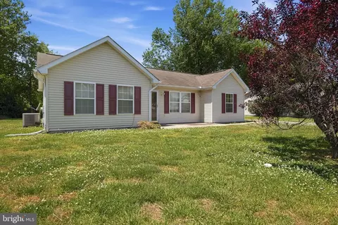 25044 Travis Trl, Worton, MD 21678