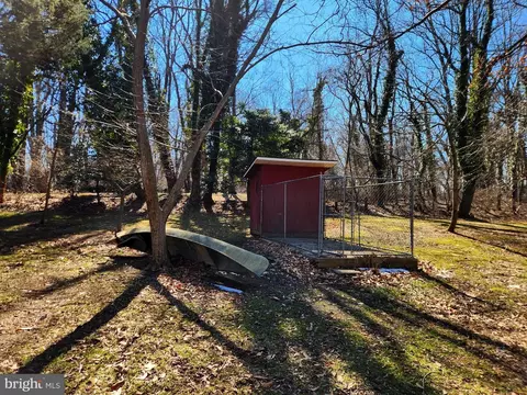 Exterior - 201 Ericsson Ave, Betterton, MD 21610 photo 9 of 24