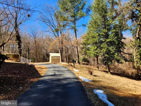 Exterior - 201 Ericsson Ave, Betterton, MD 21610 photo 10 of 24