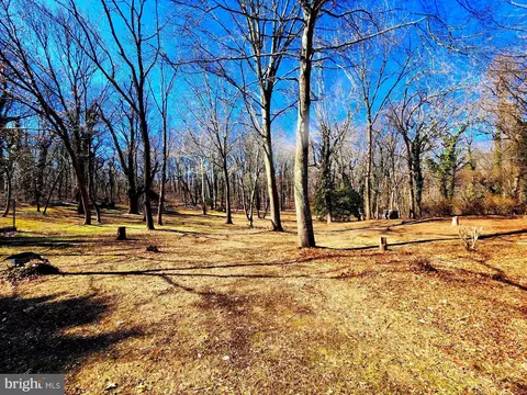 Exterior - 201 Ericsson Ave, Betterton, MD 21610 photo 16 of 24