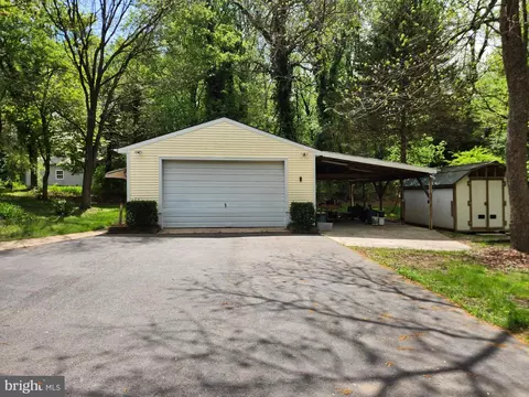 Exterior - 201 Ericsson Ave, Betterton, MD 21610 photo 3 of 24
