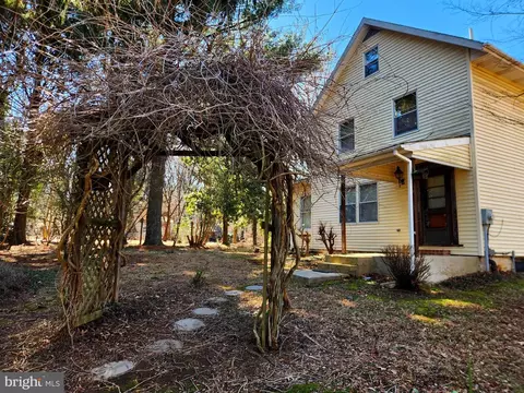 Exterior - 201 Ericsson Ave, Betterton, MD 21610 photo 6 of 24