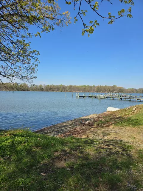 32072 Shorewood Rd, Galena, MD 21635