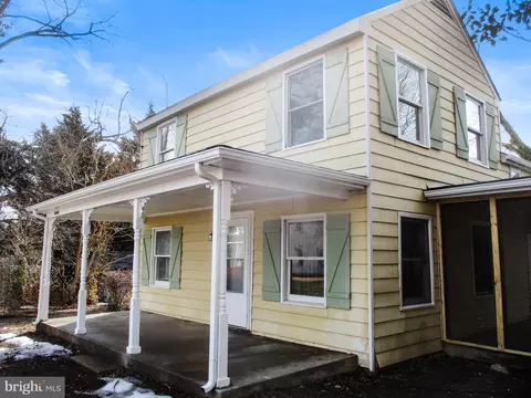 26663 Maple Ave, Still Pond, MD 21667