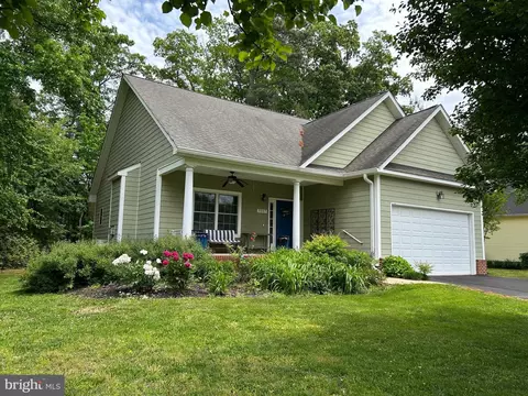 5807 Blue Claw Ct, Rock Hall, MD 21661